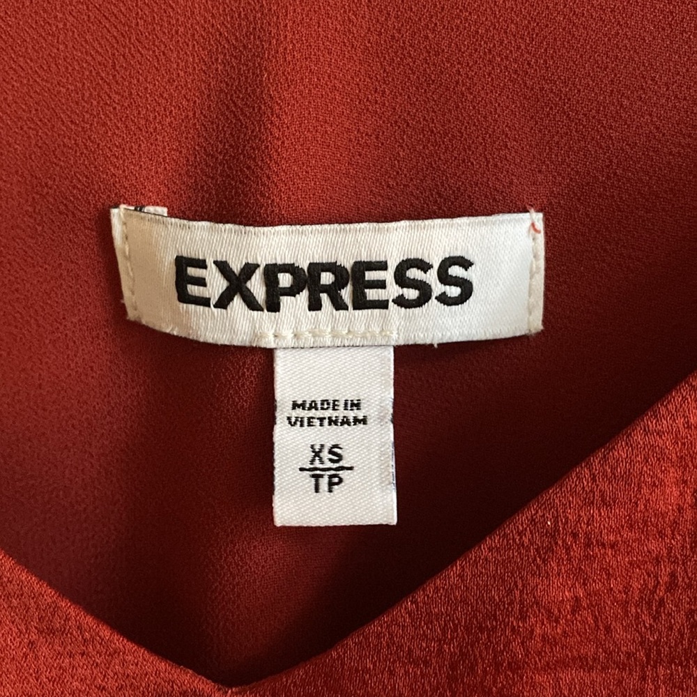 Red express top - Picture 2 of 4